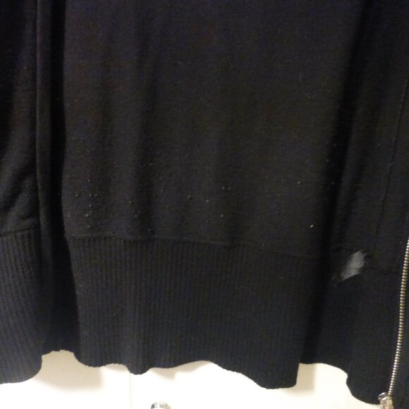 GUESS black long zip up sweater - Picture 6 of 10